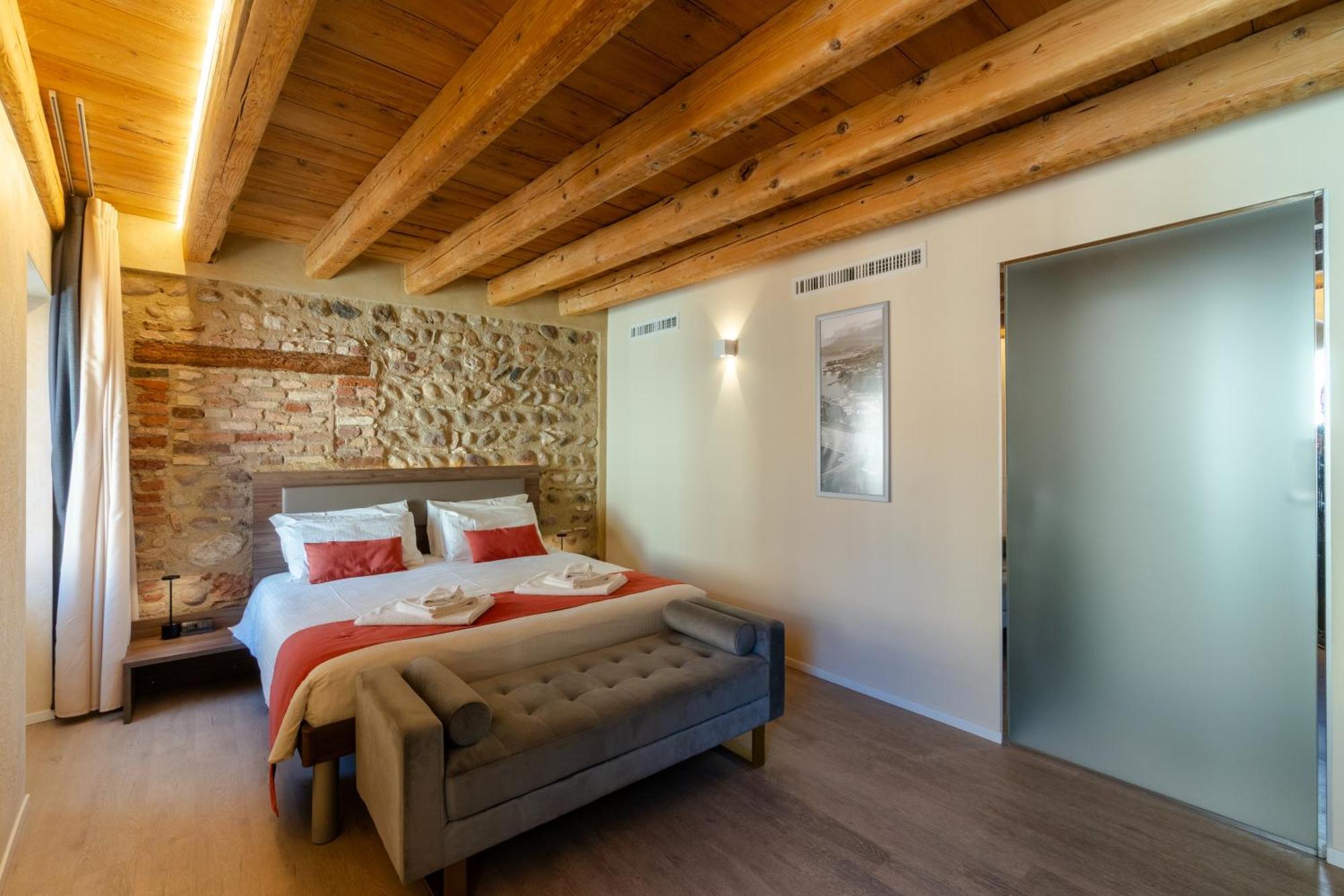 La Casa In Paese 호텔 페스키에라델가르다 외부 사진